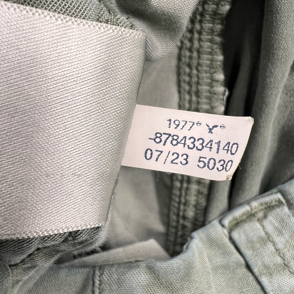 American Eagle Super High Rise Baggy Wide Leg Cargo Pants Women 8 Olive Green - Picture 12 of 13